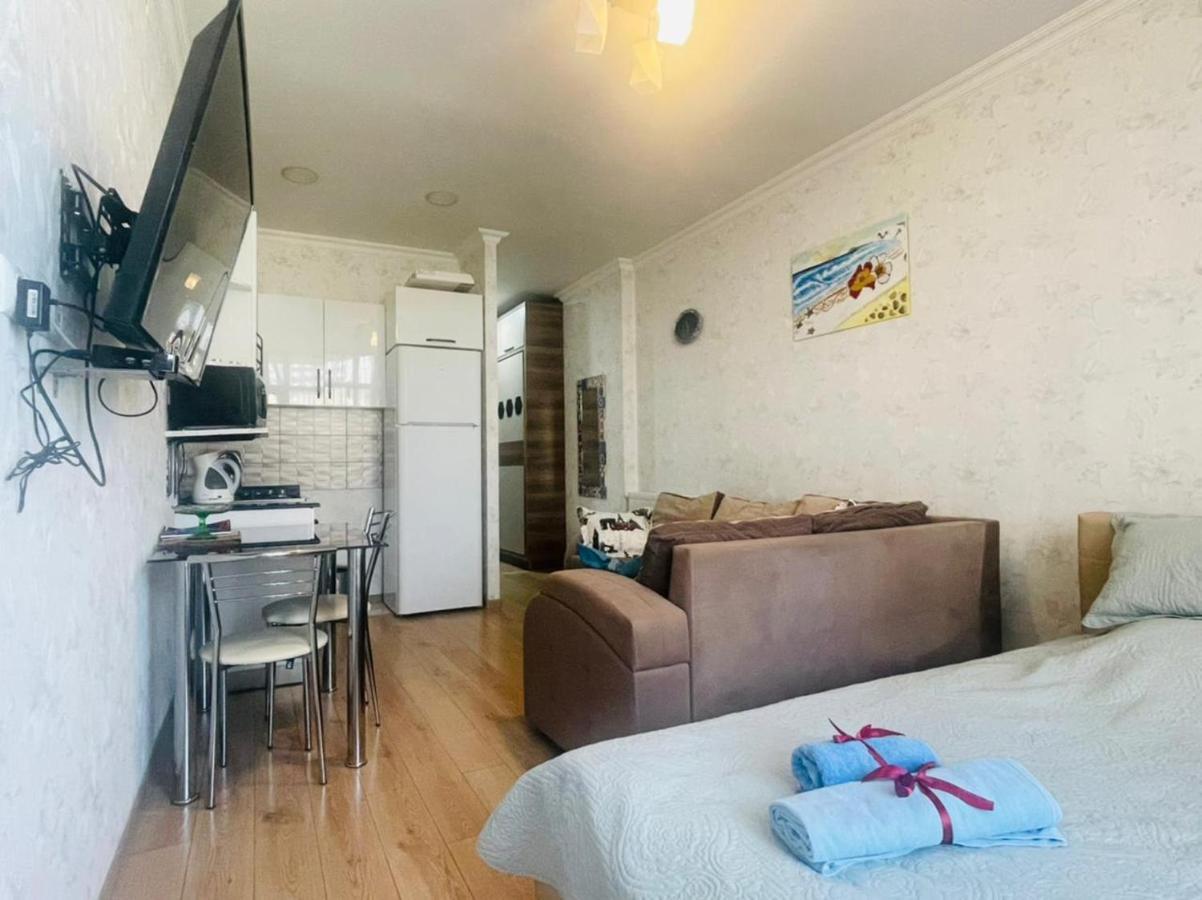 Sunny Mood Batumi Apartamento Exterior foto