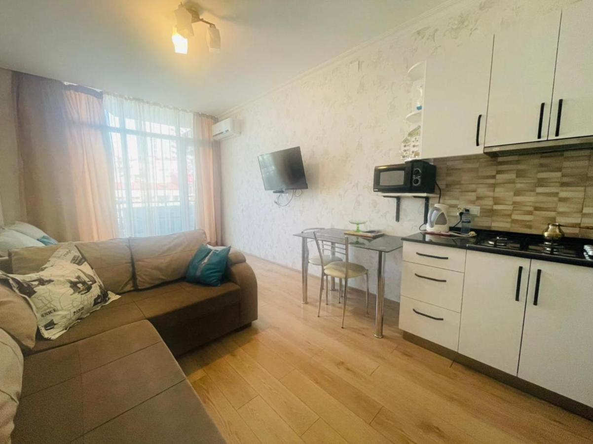 Sunny Mood Batumi Apartamento Exterior foto