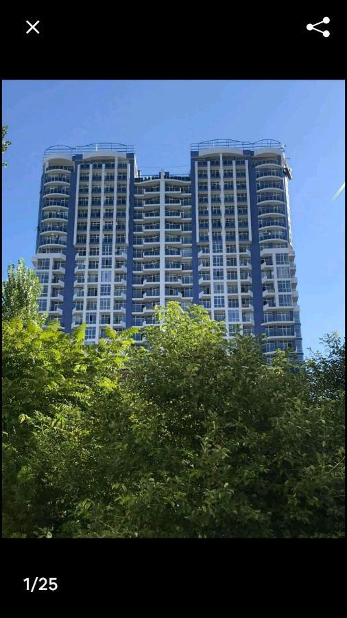 Sunny Mood Batumi Apartamento Exterior foto
